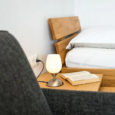 B808 By Interhome